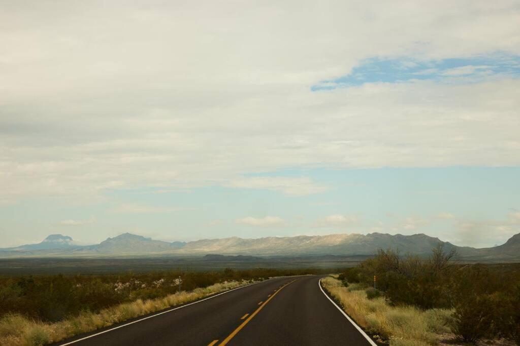 特灵瓜Casa Piedra ⁠ — Short Drive From Big Bend别墅 外观 照片